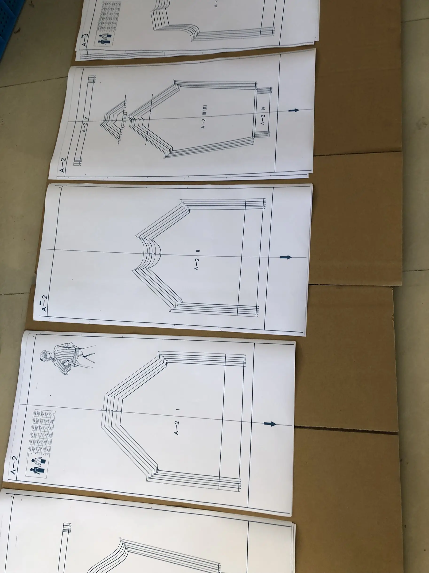 Cartes de différents modèles de pull pour machine à coudre Silver Reed Ogo, machine de suivi, 40 feuilles