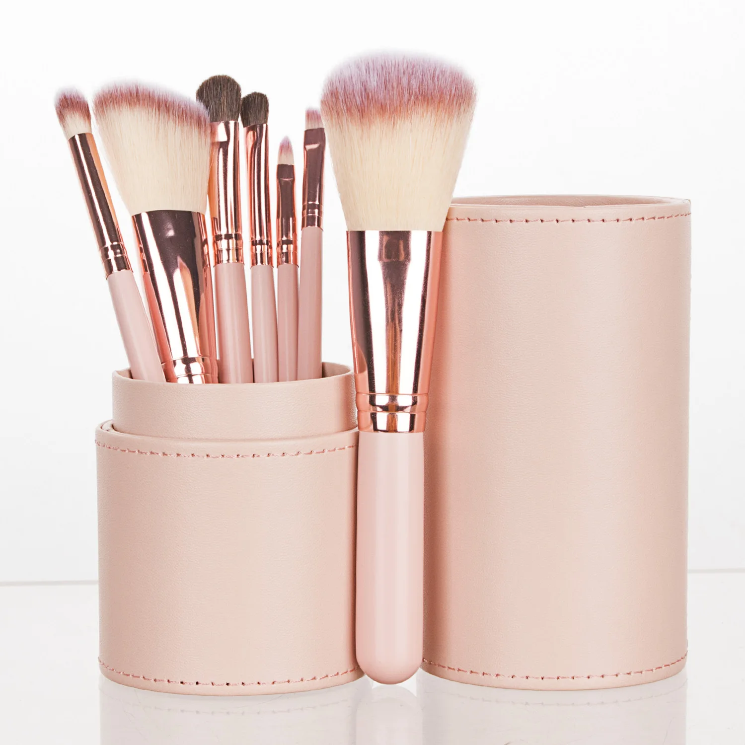 Kosmetyki Pink Professional Makeup Brushes Set with Bucket Blush Powder Eyeshadow Eyebrow Foundation Beauty Makeup Tool Brochas