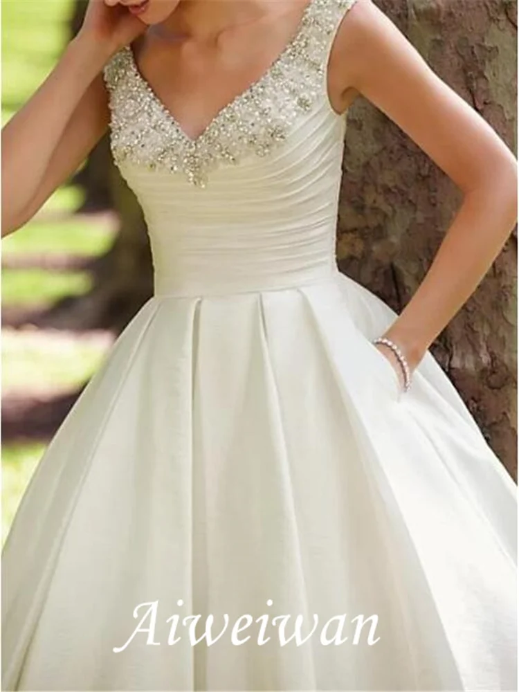 A-Line Wedding Dresses V Neck Knee Length Taffeta Sleeveless Vintage 1950s with Beading 2021