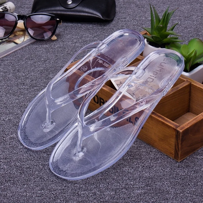 Female Flip Flops Women\'s Flat Transparent Beach Slippers Women Sandals Non-slip Summer Crystal Korean Bathroom Plastic Shoes 41