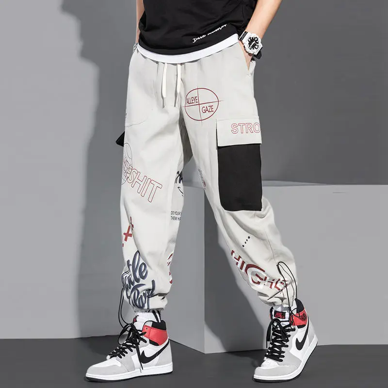 Streetwear Men Joggers Sweatpants Print Black White Cargo Pants Techwear Harem Pants Ankle length Trousers Sport Casual Running