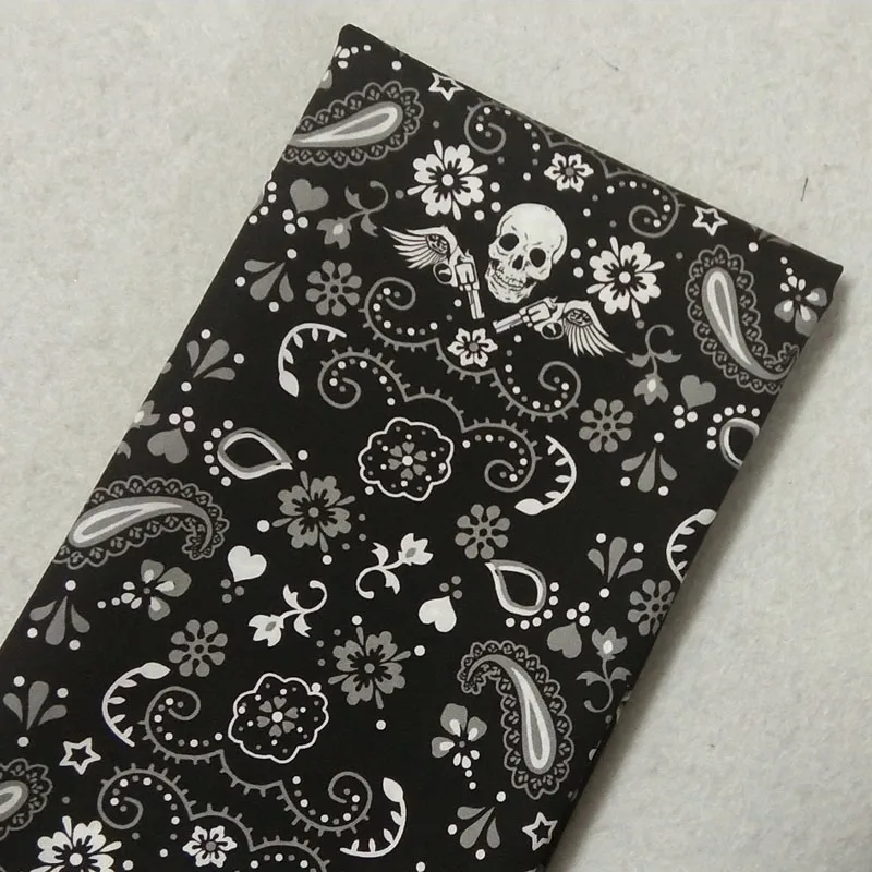 Vintage Punk Cool Black Skull Gun Floral Printed Cotton Fabric 50x105cm Floral Skull Fabric Patchwork Cloth Dress Home Decoratio