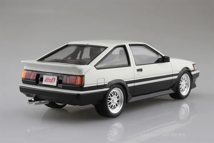 1/24 AOSHIMA Plastic Assembled Car Model Toy Lnitial D AE86 Levin Adult Collection DIY Assembled Model Kit  #05736