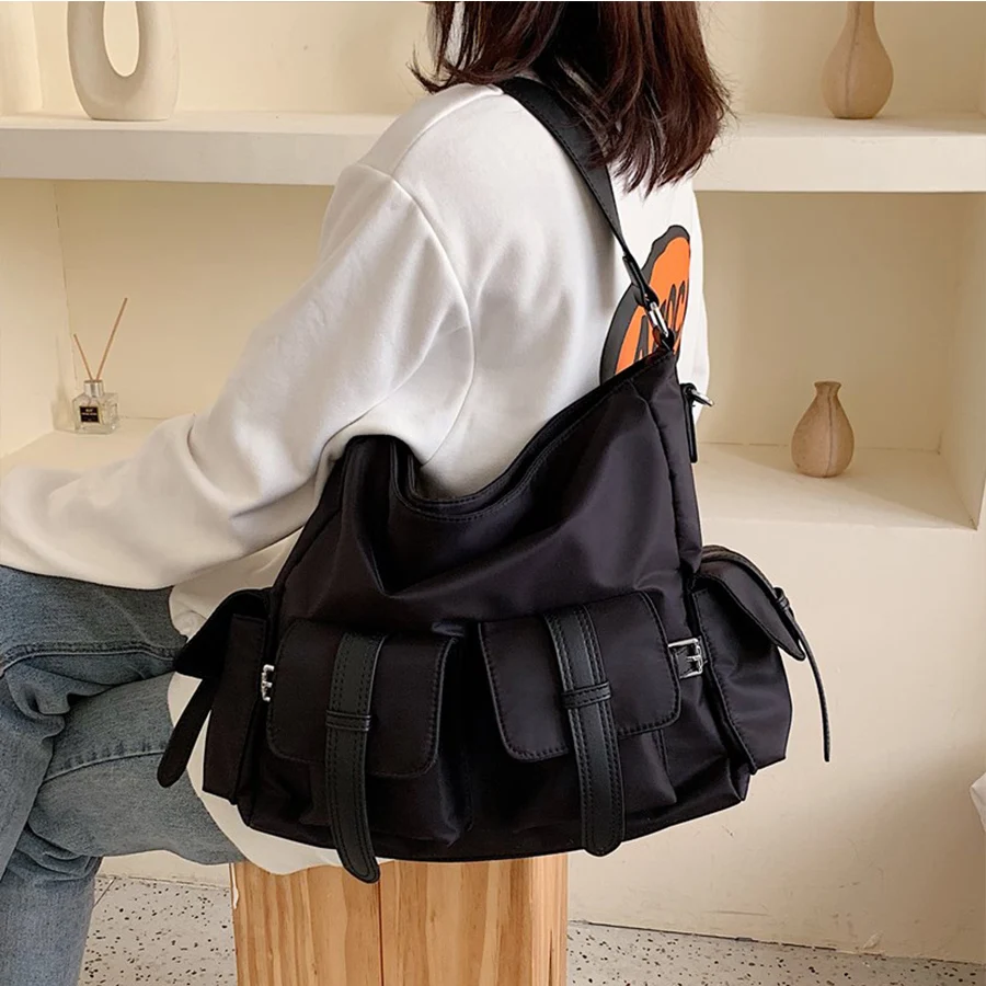 Bolsas de ombro grandes de nylon para mulheres, sacola casual, bolsas mensageiro de viagem, pretas, tendência, 2022