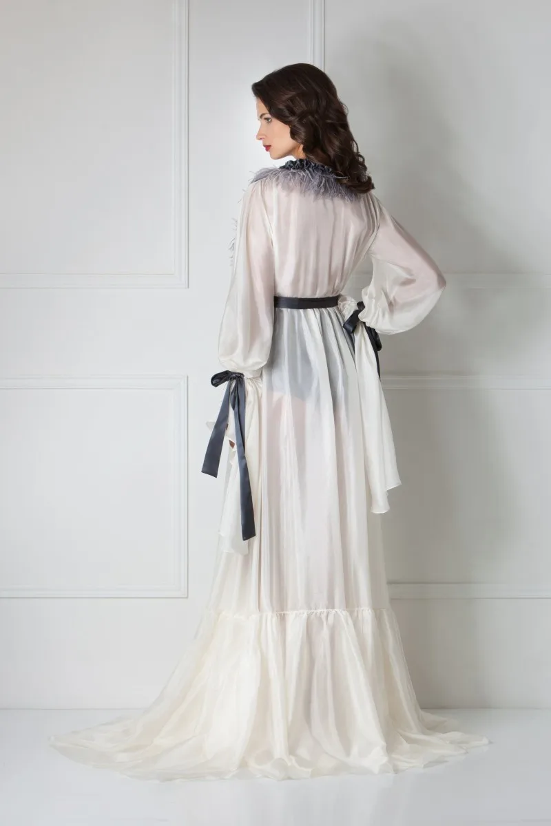 Custom Made Vintage Night Robe Long Sleeves Ruffle V Neck Feathers Women Sleepwear Nightgown Robes with Sash Sexy Homedress