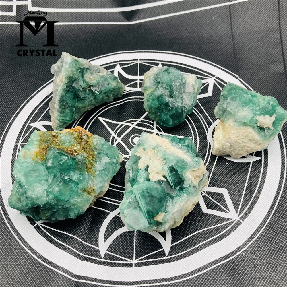 

Natural Green Fluorite Crystal Cluster Mineral Specimen Healing Gemstone Stone Home Decoration Crafts Decoration Ornament