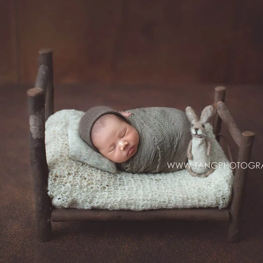 Fantasyland Props Original Wooden Bed Newborn Photography Props Baby Photo Shooting Props Studio Accessories 