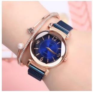 Montre à quartz géométrique avec chiffres romains pour femme, aimant, mouvement, mode sauvage, luxe, nouveau, 1 pièce