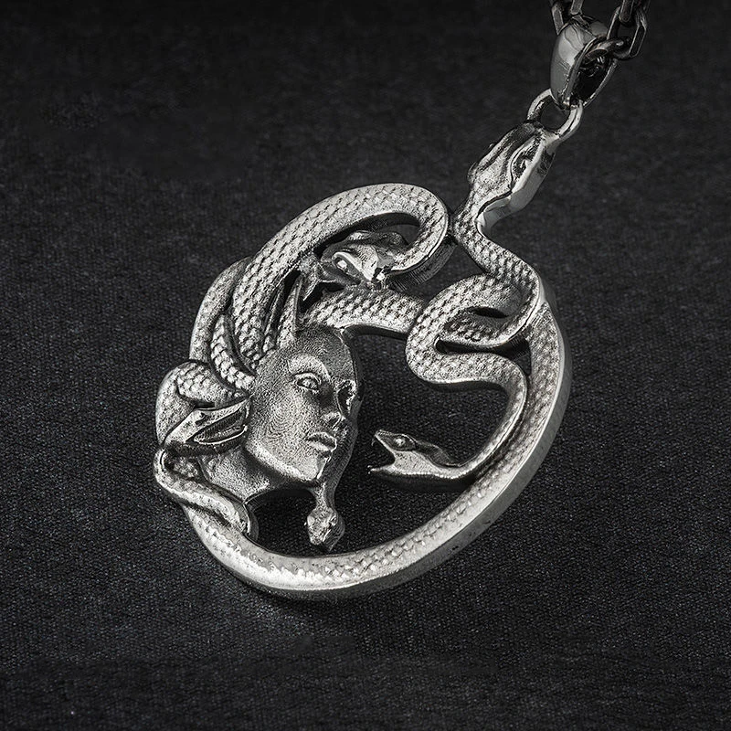 Ancient Greek Mythology Woman Snake Medusa High Quality Metal Pendant Necklace for Men for Women Fashion Jewelry Amulet Gift