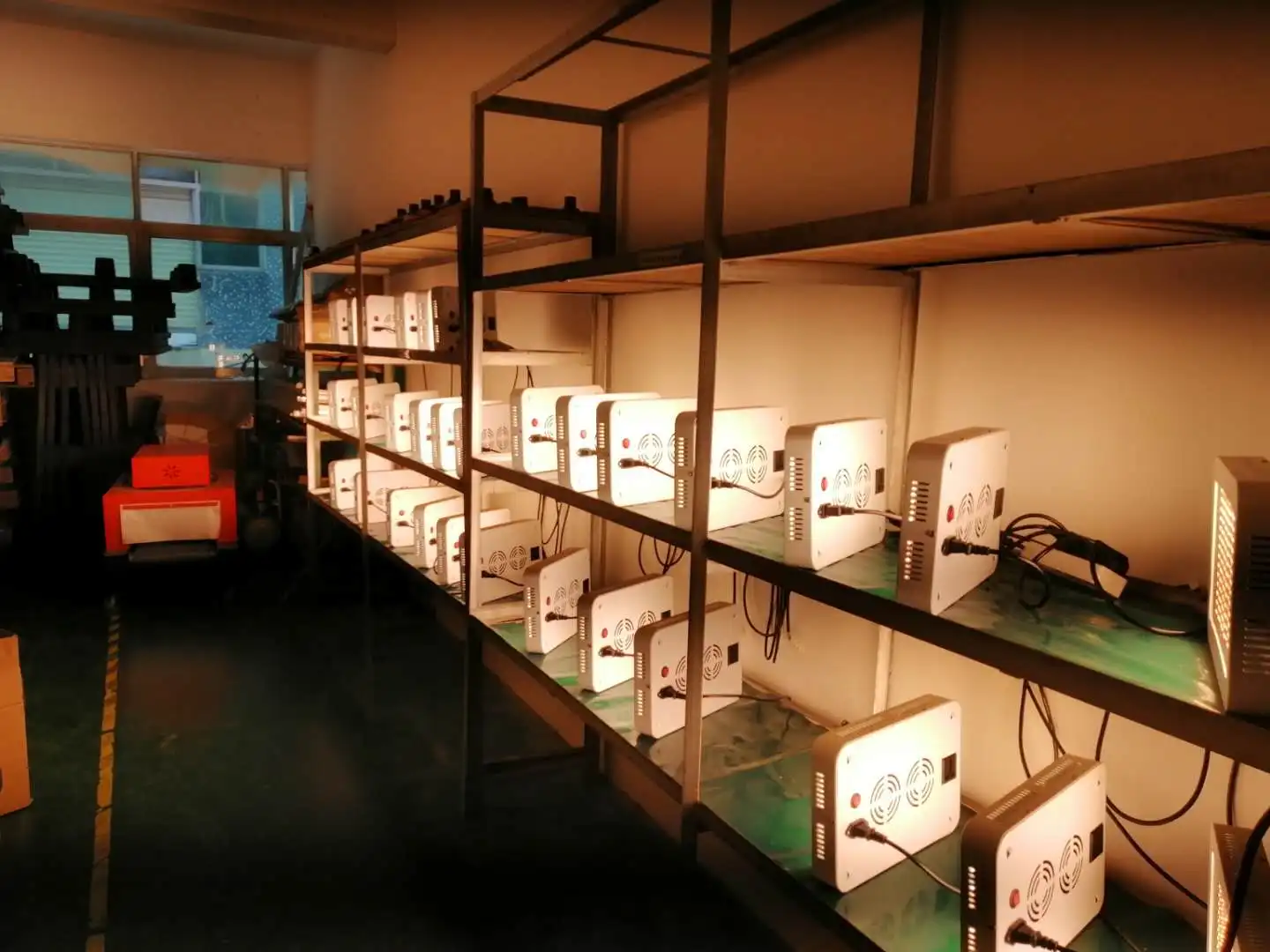 LED Grow Light 1000W Samsung 5730+ Diodes  Full Spectrum Grow Light High PPFD For 4x4FT Coverage, Veg and Blooming