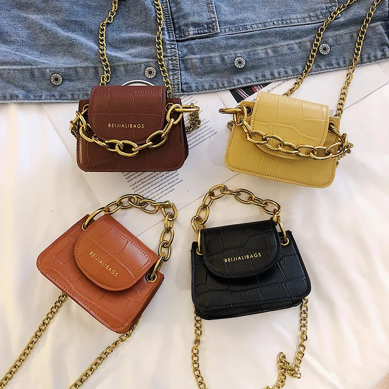 

Female 2020 Summer New Fashion Designer Luxury Brand Handbags Mini Small Package Tide Korean Version of the Chain Messenger Bag