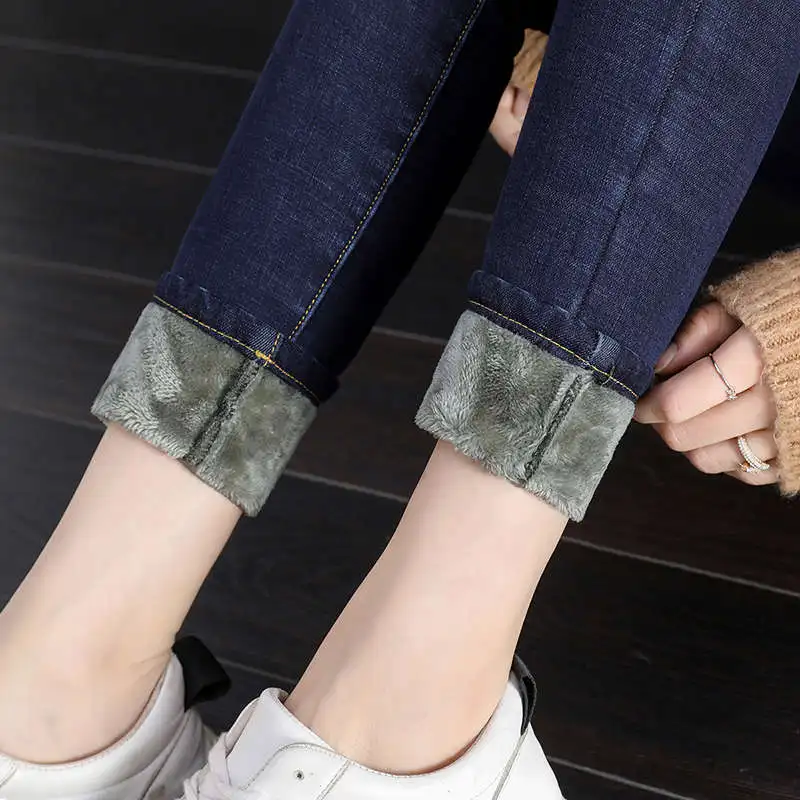 Celana Musim Gugur Musim Dingin Jeans Skinny Elastis Kasual Wanita Jeans Pinggang Tinggi Hangat Bulu Domba Ramping Celana Pensil Panjang Hangat Denim C7597