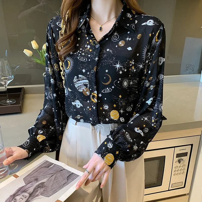 Autumn 2024 New Women\'s Lolita Style Printed Long Sleeve Shirt Fashion Thin Satin Girl\'s Top Star Sky Pattern Lantern Sleeve