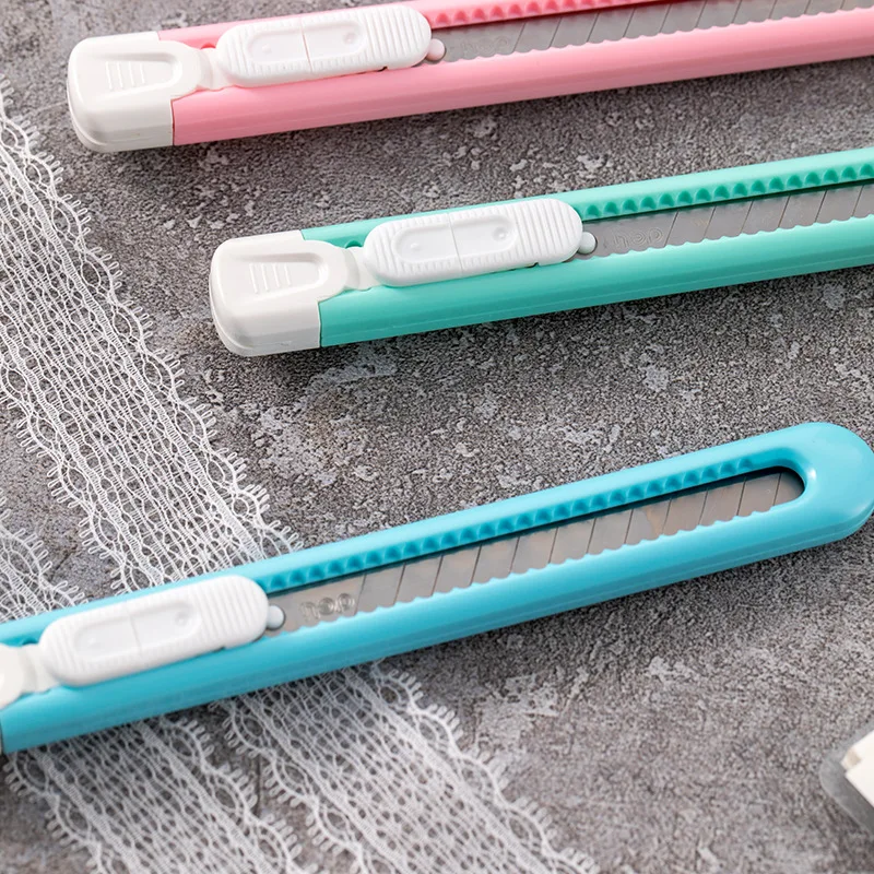 Random Candy Color Mini Portable Utility Knife Paper Cutter Cutting Paper Office Stationery