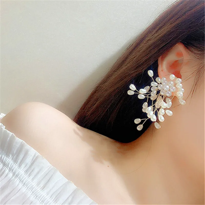 XIALUOKE Korea Fashion Hand-woven Pearl Beads Earrings For Women Personality Elegant Imitation Pearl Earrings Party Jewelry