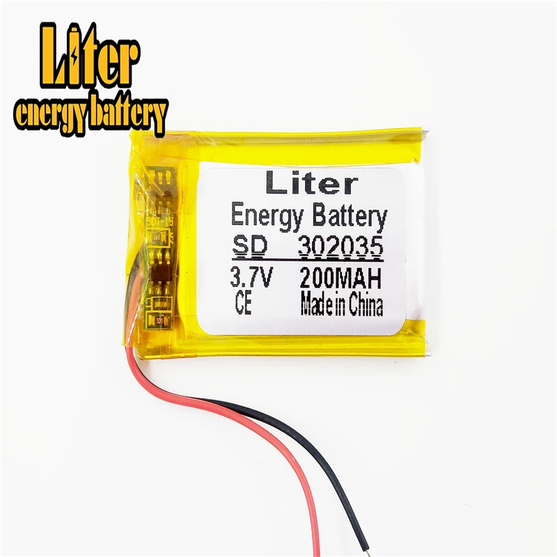 3.7V batteria ai polimeri di litio 302035 032035 200MAH MP3 MP4 giocattoli di piccole dimensioni con bordo di protezione