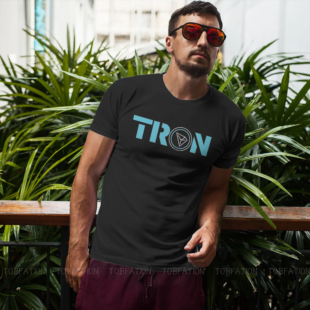 تي شيرت رجالي ماركة Tron Tronix TRX مع تشفير التشفير والرقبة على شكل حرف o من Harajuku للبيع