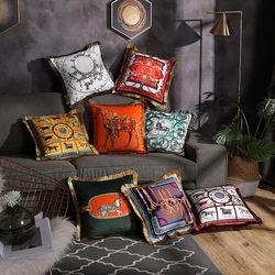 European Luxury Velvet Tassel Pillowcase Horse Carriage Double Sides Print Luxurious Cushion Cover Ultra Soft Sofa Throw Pillows