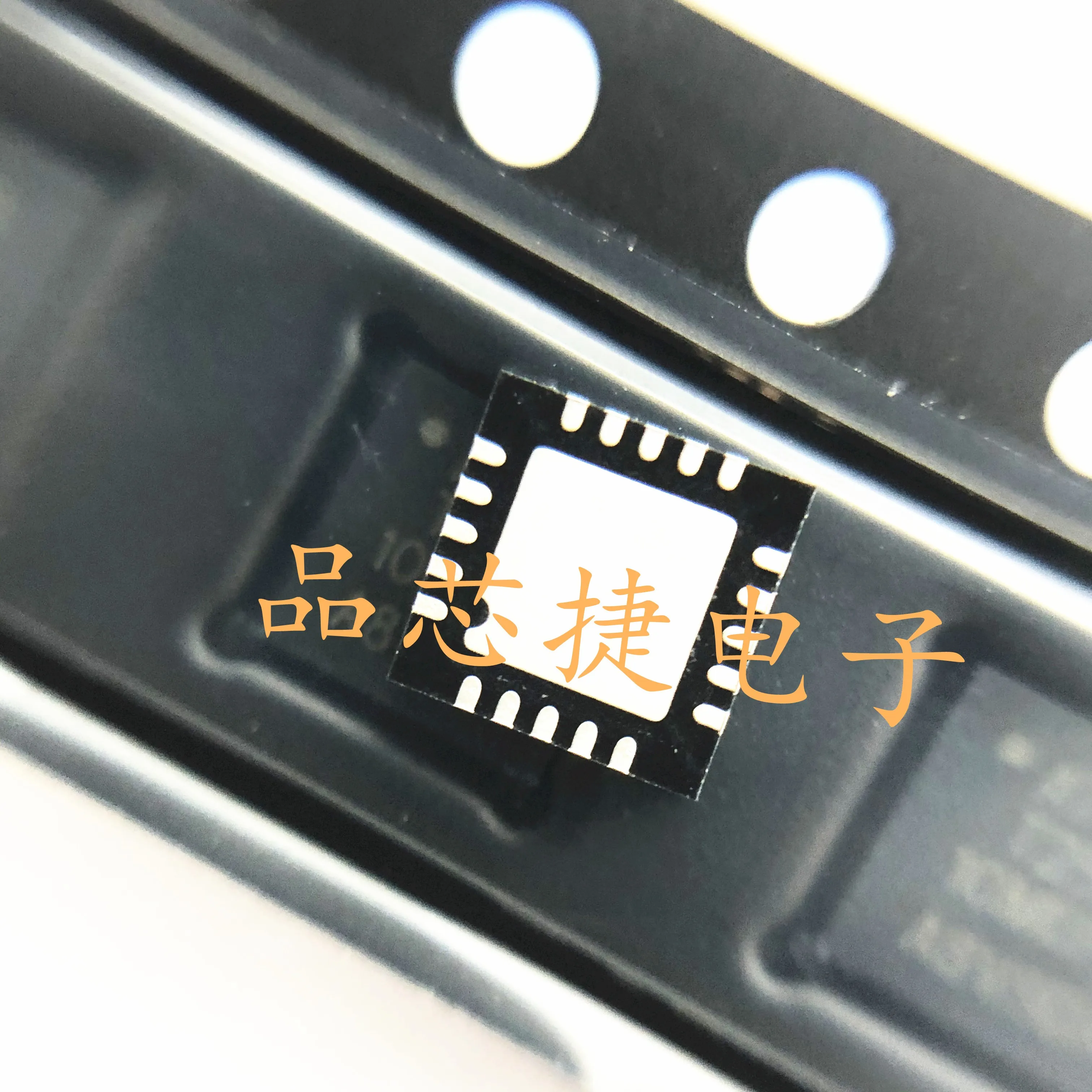 10 قطعة/الوحدة ATTINY25V-10MU وسم T25V 10MU QFN-20 MCU 8 بت AVR متحكم