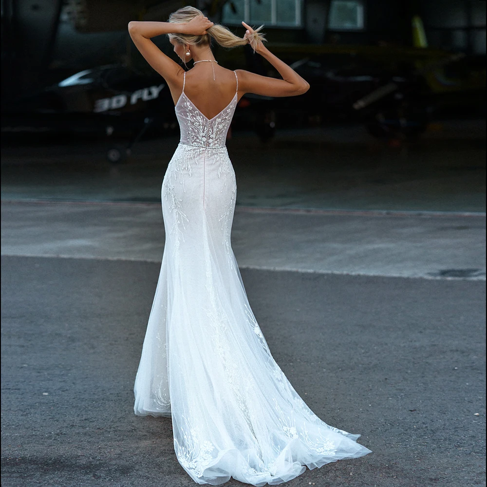 Sexy Mermaid Wedding Dresses V Neck Spaghetti Straps Button Appliqued Beading Elegant Long Backless Illusion Bridal Customized