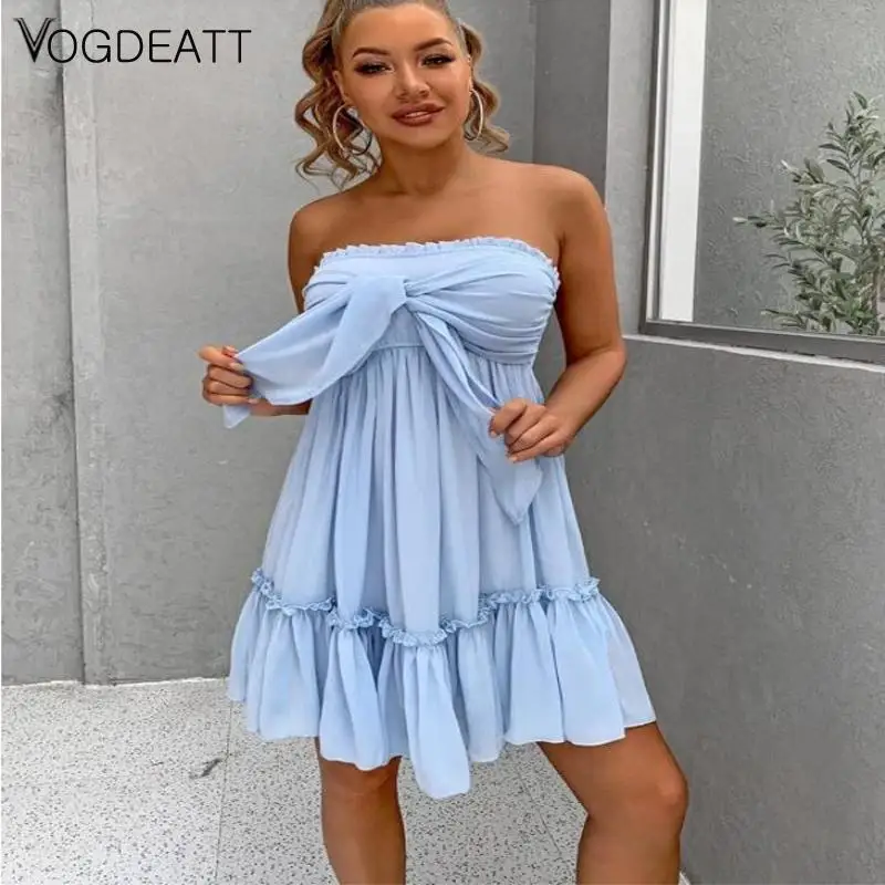 女性のためのレースアップミニドレス,裸の肩,ファッショナブルなノースリーブの衣服,プリーツ裾,ストラップ付き,日常着