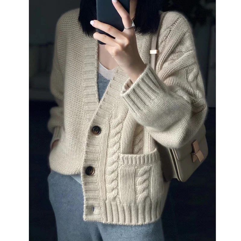 Autumn winter new fund pure cashmere cardigan female twist add thick sweater languid lazy wind loose sweater coat