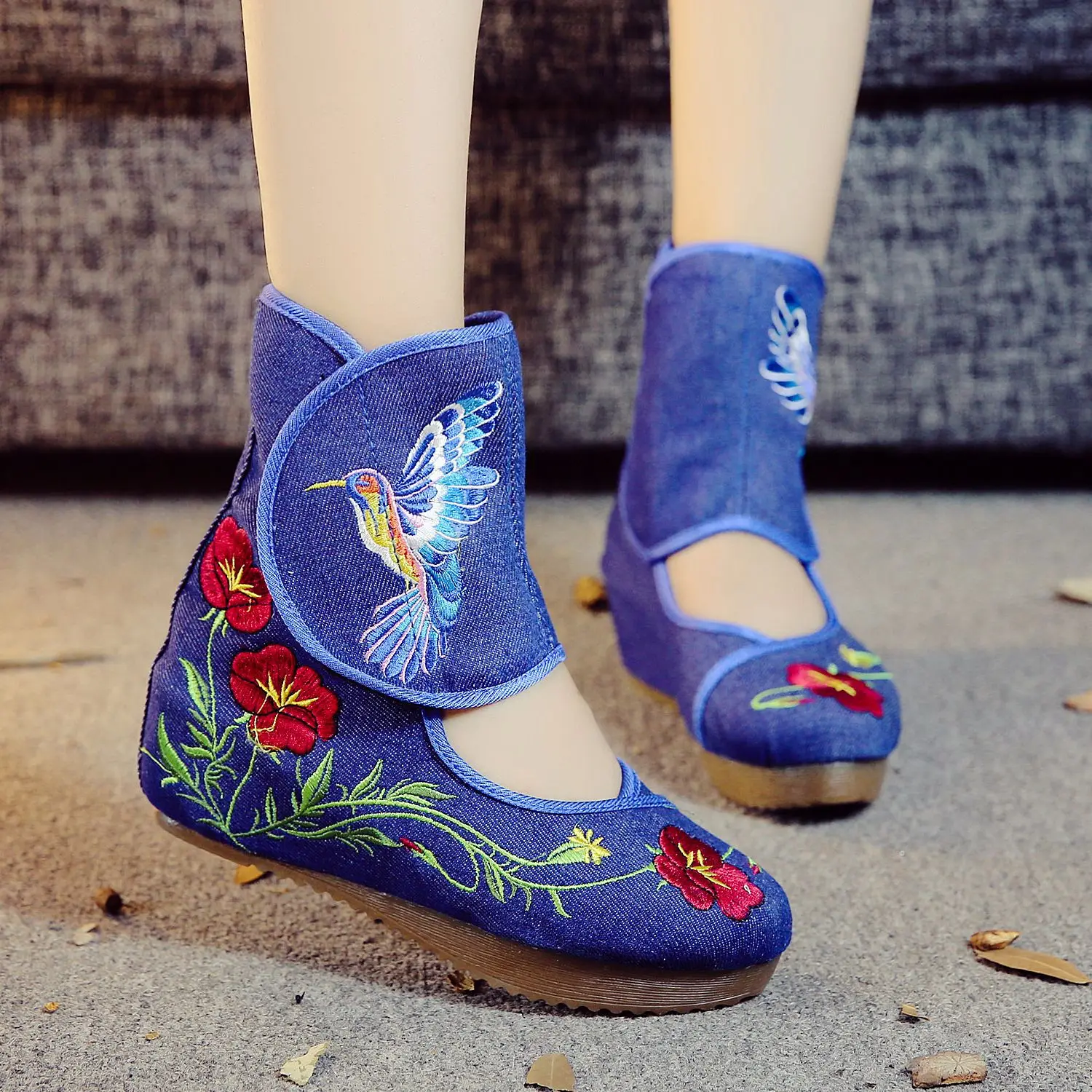 Veowalk Ankle Wrap Women Casual Boots Hummingbird Chinese Noble Mary Janes Inside Increased Embroidery Pumps Cloth Shoes