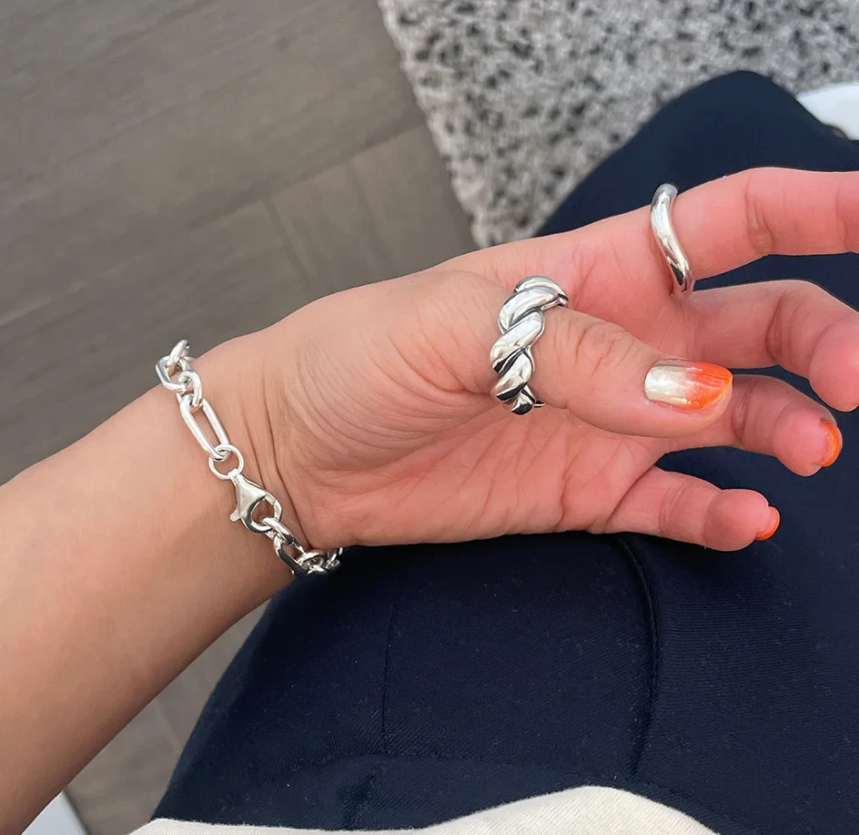 Minimalist 925 sterling silver love ring female niche design online celebrity retro chubby diagonal high quality cross knitting