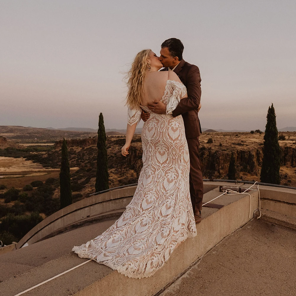 Gaun Pengantin Boho Renda Tali Spaghetti Sweetheart Gaun Pengantin Boho Dibuat Sesuai Pesanan Ukuran Besar Punggung Terbuka Lengan Potong Gaun Pengantin Pedesaan