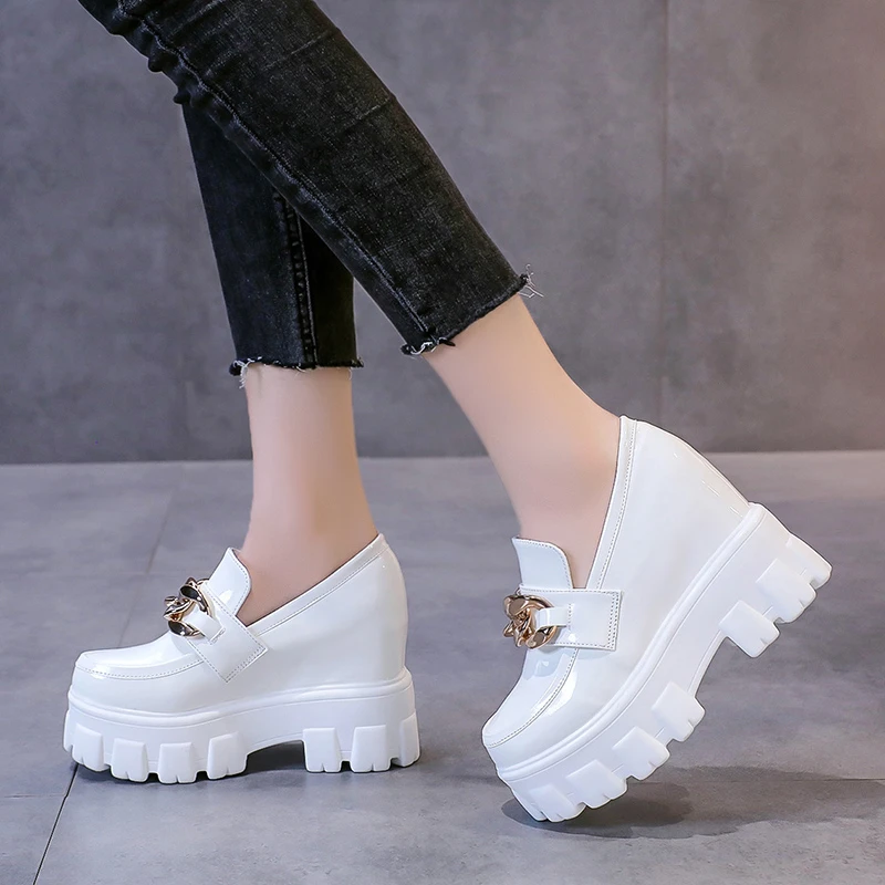 New 2021 Autumn Women Patent Leather Chunky Sneakers Breathable Chain High Heels British Style Platform Casual Shoes Woman 10cm