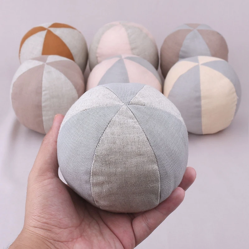 Cotton Baby Rattle Ball Soft Stuffed Baby Mobile Balls Toys With Bell Newborns Interactive Educational Toys Novelty Bed Toys