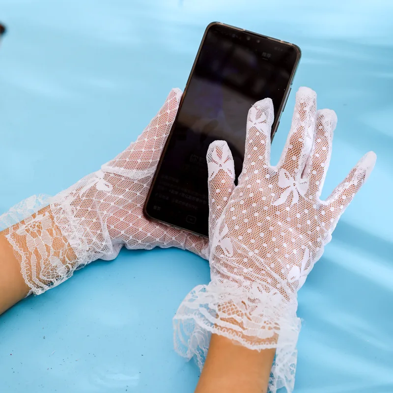 Guantes de encaje blancos y negros para mujer, guantes de protección solar para boda, regalo de fiesta para chicas sexys para conducción al aire