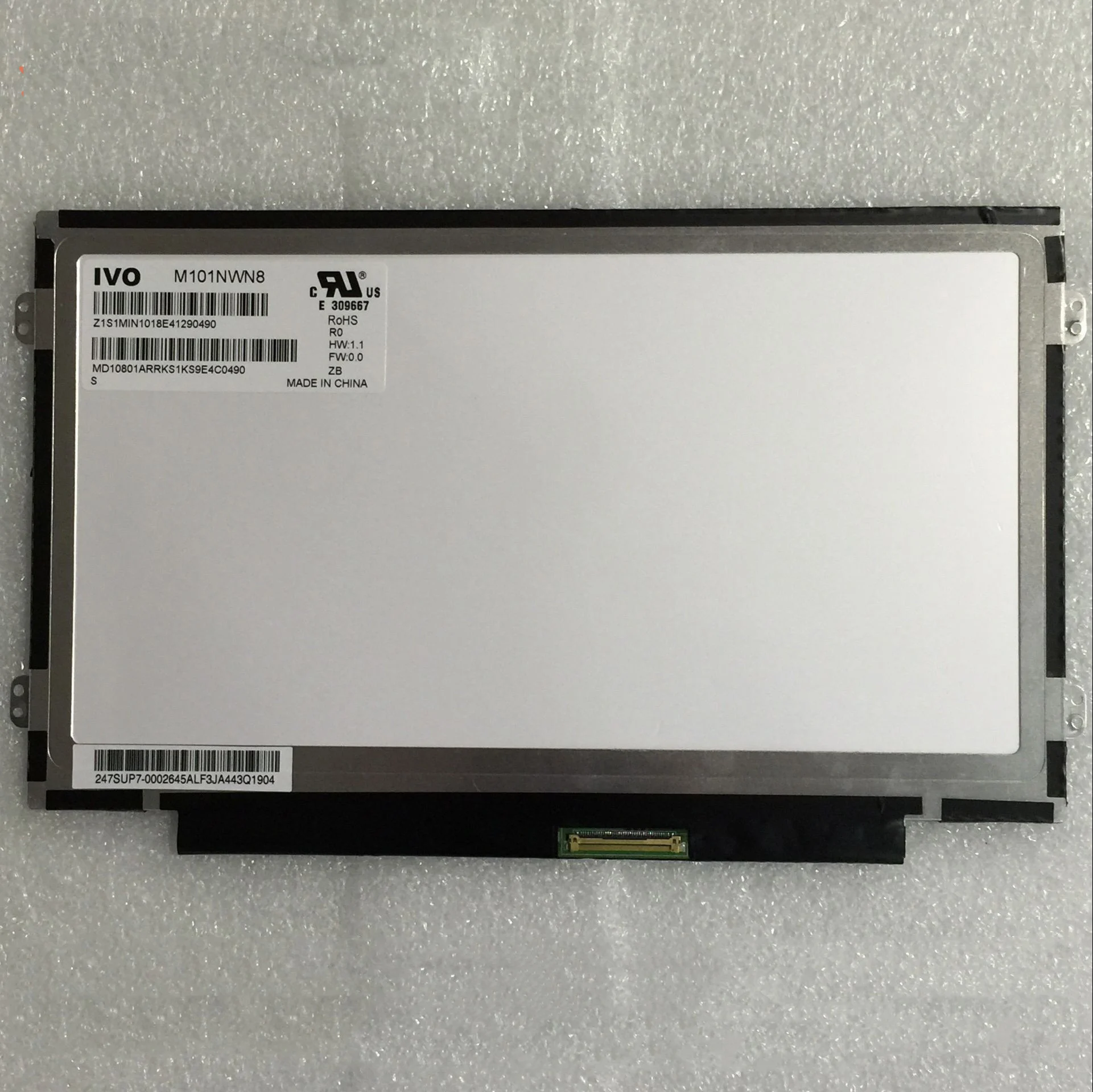 

free shipping Original M101NWN8 R0 10.1 ultra-thin left and right ears 1366X768 high score flat panel LCD screen