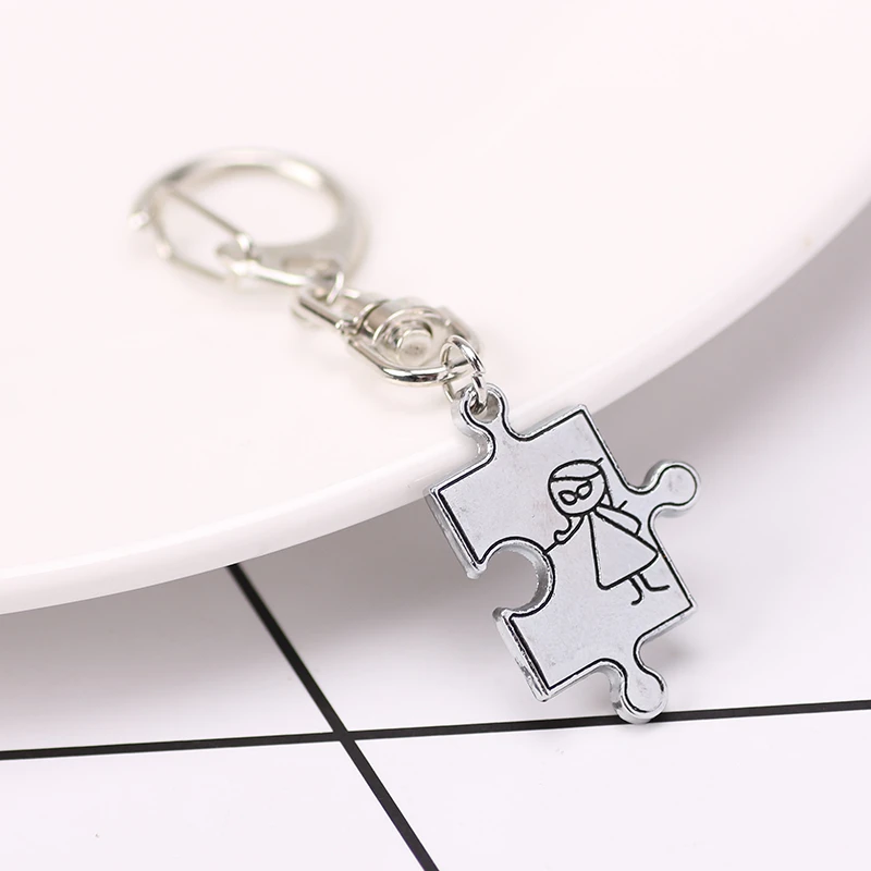 Keychain Memorial Couple Love Keychain Puzzle Shape Alloy Pendant Male And Female Friends Fashion Jewelry Gift Брелок