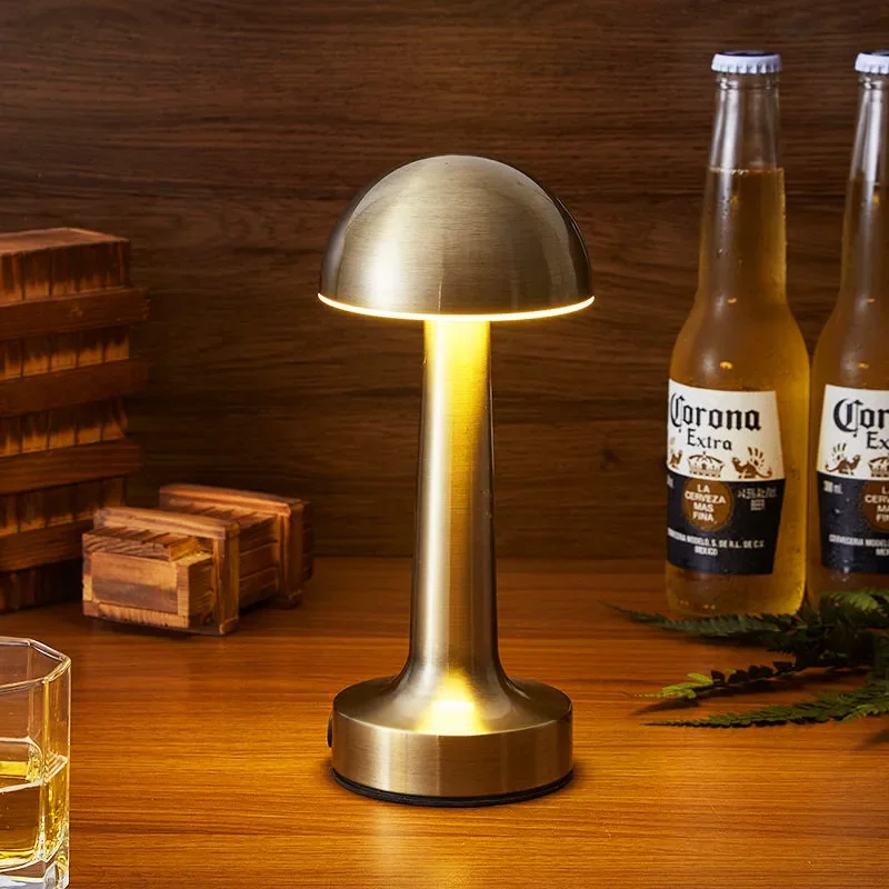 Christmas Gift Wireless USB Chargeable Bedroom Night Lighting Bar Restaurants Hotel LED Desk Lamp Cordless Dinner Table lamp