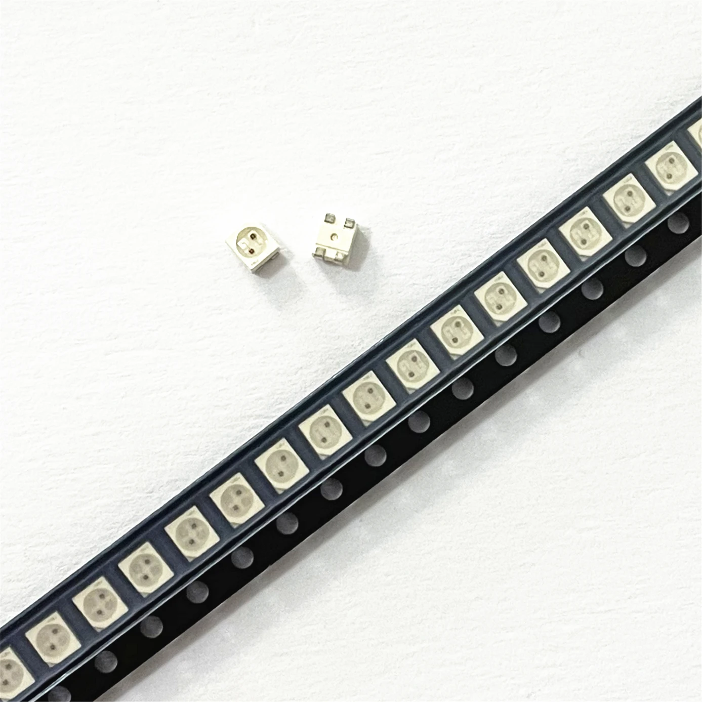 100PCS 3528 Amber Red + Yellow Bicolor LED ( LAY T67B-T2V1-1-1+U2V2-45 ) PLCC-4 , 617nm 587nm 50ma Reverse Pole LAY T67F