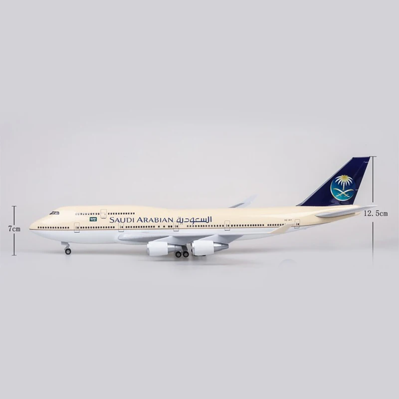 JASON TUTU 47CM Saudi Arabian Boeing B747 Airplane Model Aircraft 1/160 Scale Diecast Resin Light and Wheel Plane Gift Collectio