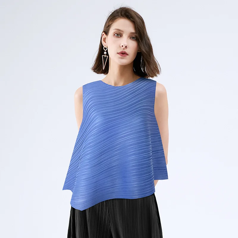 

Miyake pleated women black top 2021 summer niche new fashion basic vest sleeveless solid loose plus size ruched thin tees