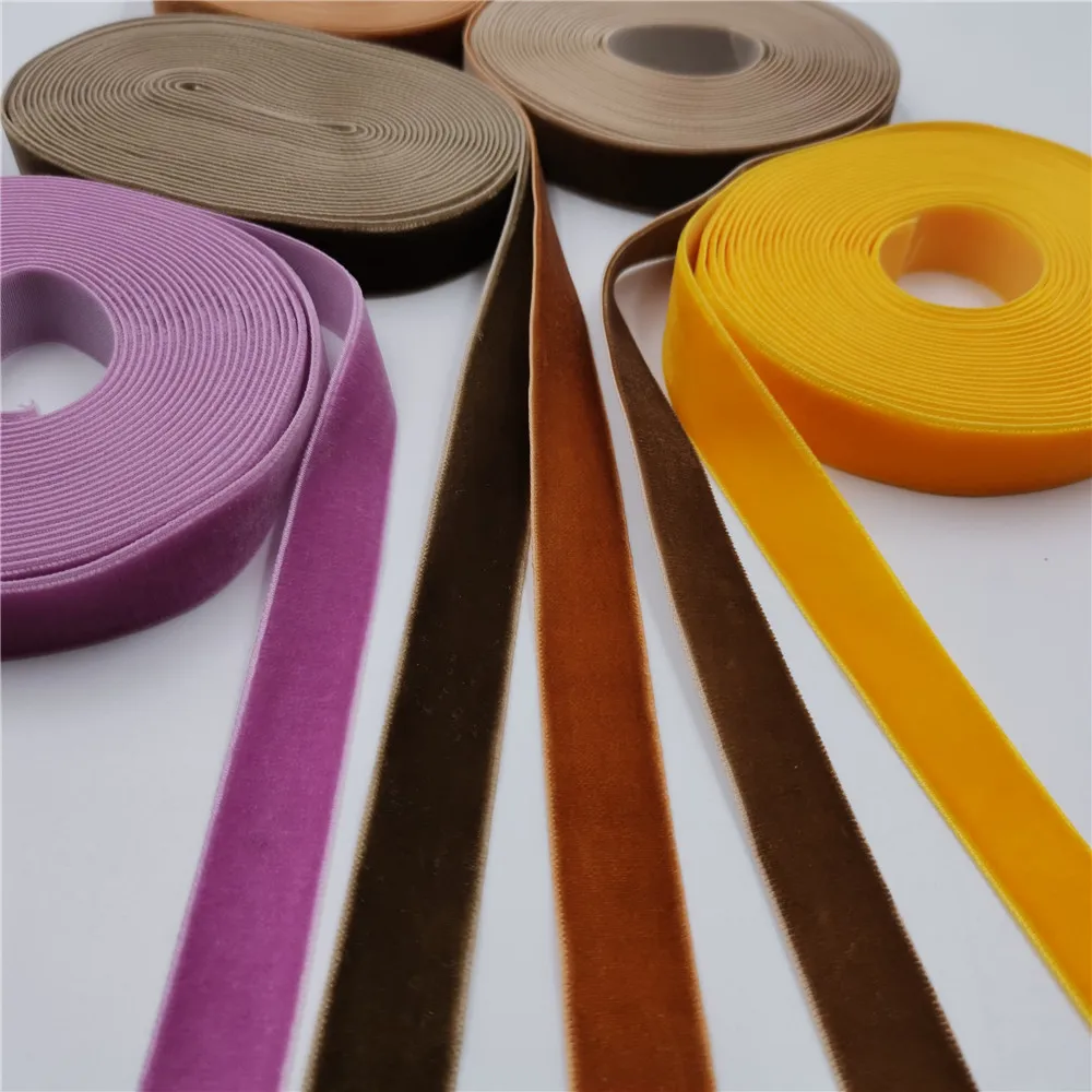 Image of 9mm X 5yards Einzel Gesicht Nylon Samt Band für Hochzeit Party Dekoration Handgemachte Geschenk Verpackung Haar Bowknot DIY weihnachten