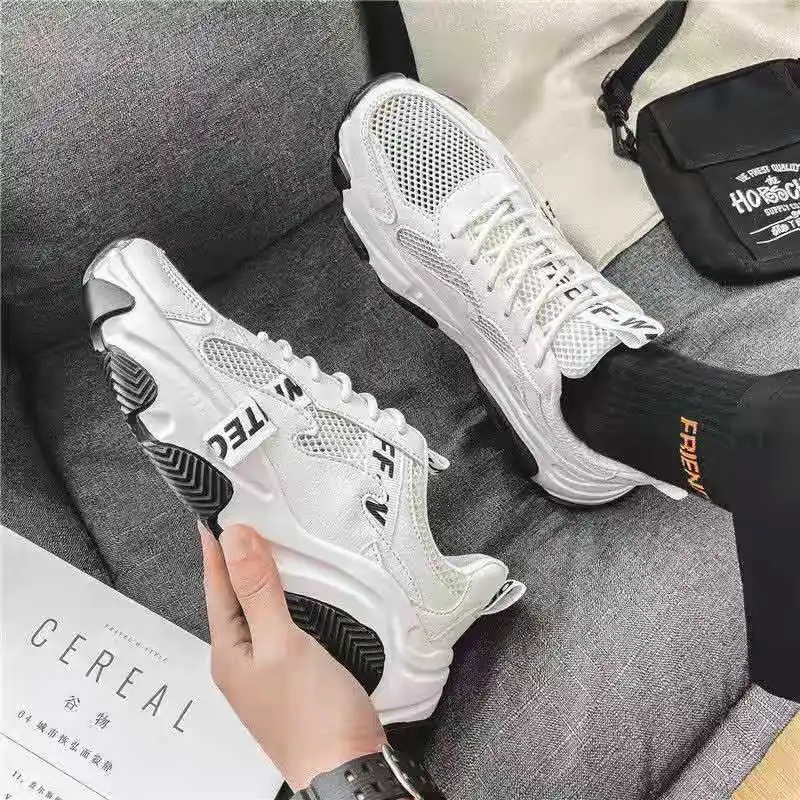 Men's Sports Shoes Outdoor Leisure Shoes 2021 New Spring and Autumn Large Size Reflective Shoes Men's High Fashion Running Shoes