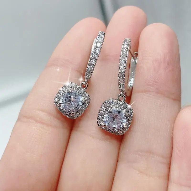 Dainty Huggie Hoop Earrings for Women Luxury Circle Ear Ring Cz Leverback Dangle Earrings Wedding Jewelry