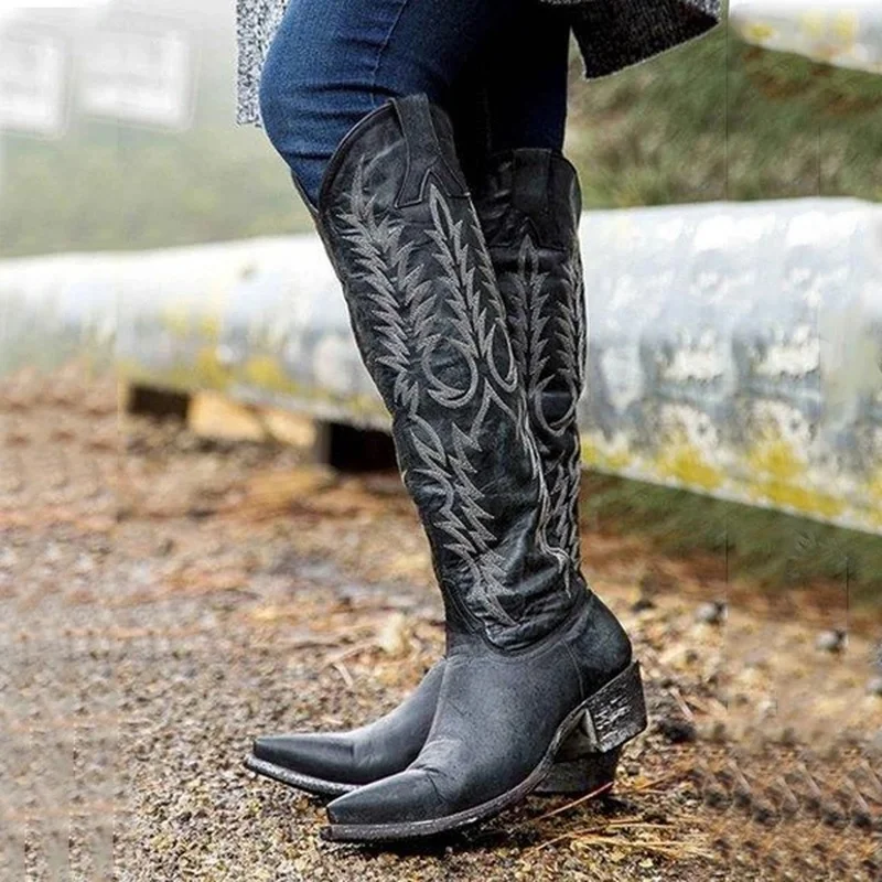 Vintage Women Knee High Boots Leather Riding Boots Medieval Western Cowgirl Boots Autumn Winter Pointed Toe Flat Boots MAZIAO