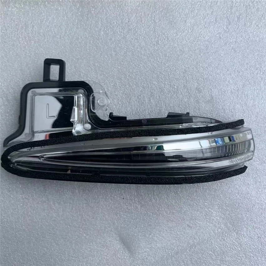 

Original Side Mirror Indicator Turn Signal Light Lamp For 2015 2016 2017 2018 2019 2020 2021 Toyota Alphard Vellfire Lexus LM