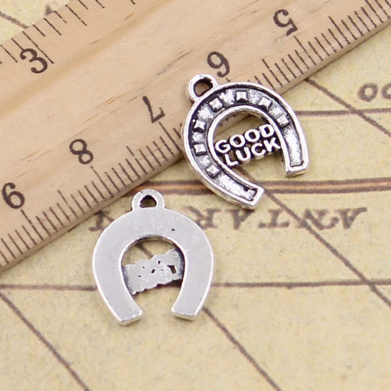 30pcs Charms Lucky Horseshoes Good Luck 17x14mm Tibetan Silver Color Pendants Antique Jewelry Making DIY Handmade Craft