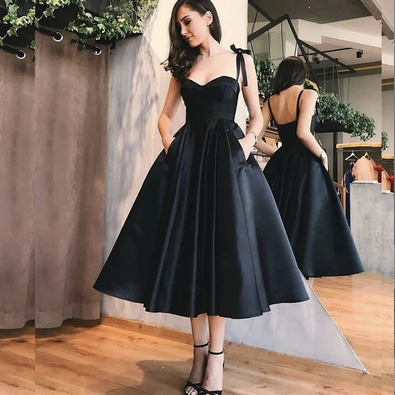 Vestido de noite preto, linha a, alças espaguete, sem mangas, bolsos traseiros, cetim, chá, festa formal, vestido de baile