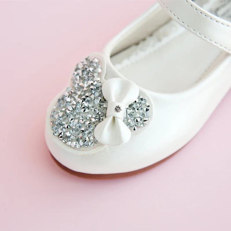 Scarpe da principessa in pelle per ragazze strass Crystal Fashion Kids Flats scarpe eleganti per bambini per la festa di nozze scarpe morbide per