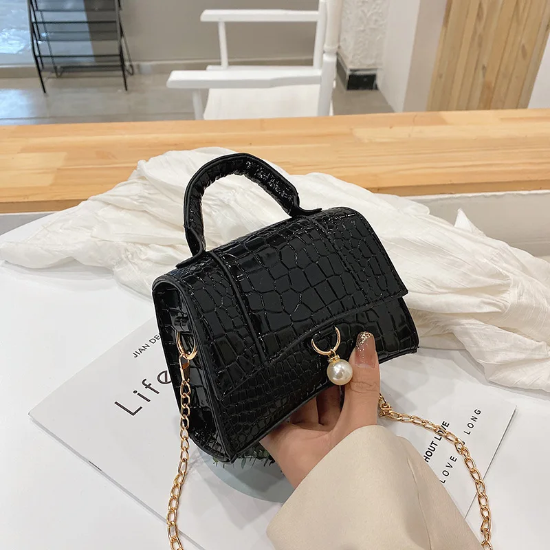 Fashion Flip Pearl Women Messenger PU Small Square Clutch Casual Shoulder Crossbody Female Handbag Diagonal Body Bag