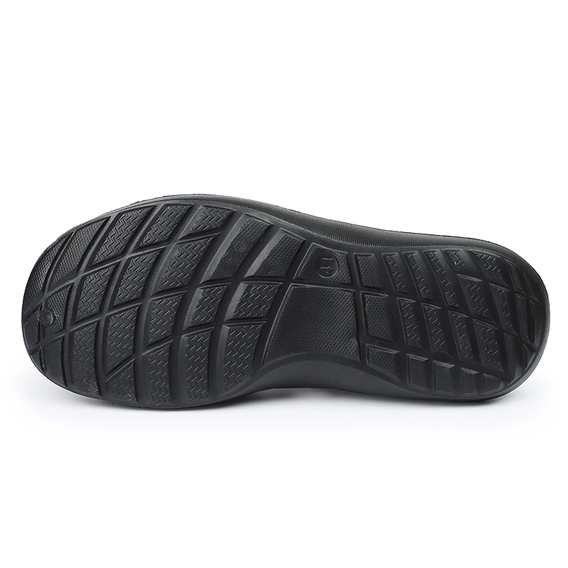 2021 New Fashion Sandals Men Clogs Slippers Soft Bottom Beach Jelly Clogs Male Comfy Breathable Water Garden Ankle-Wrap Sandals