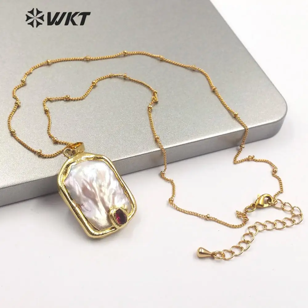 WT-MN958 WKT Natural Pearl Square Shape Necklace Colored Cubic Zirconia Gold Electroplated Women Fashion Jewelry