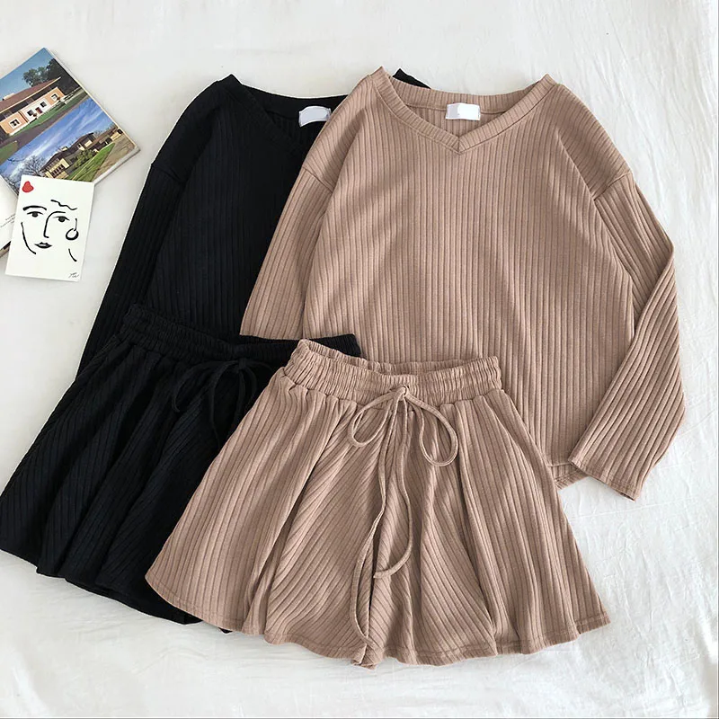 Casual Fashion 2 Pcs Women Set V Neck Long Sleeve Loose Knit Top + High Waist Hip Elastic Wide Leg Shorts Wild Suit